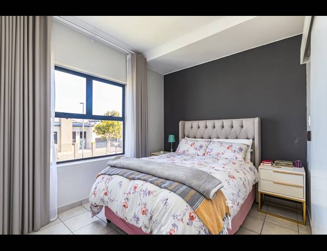2 BEDROOM APARTMENT TO LET IN PARKLANDS NORTH